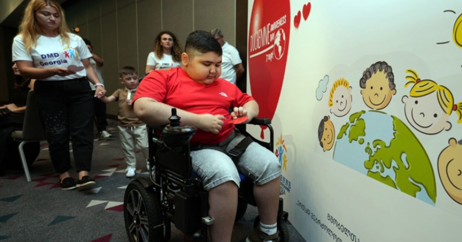 დიუშენის ბავშვები წამლის მოლოდინში